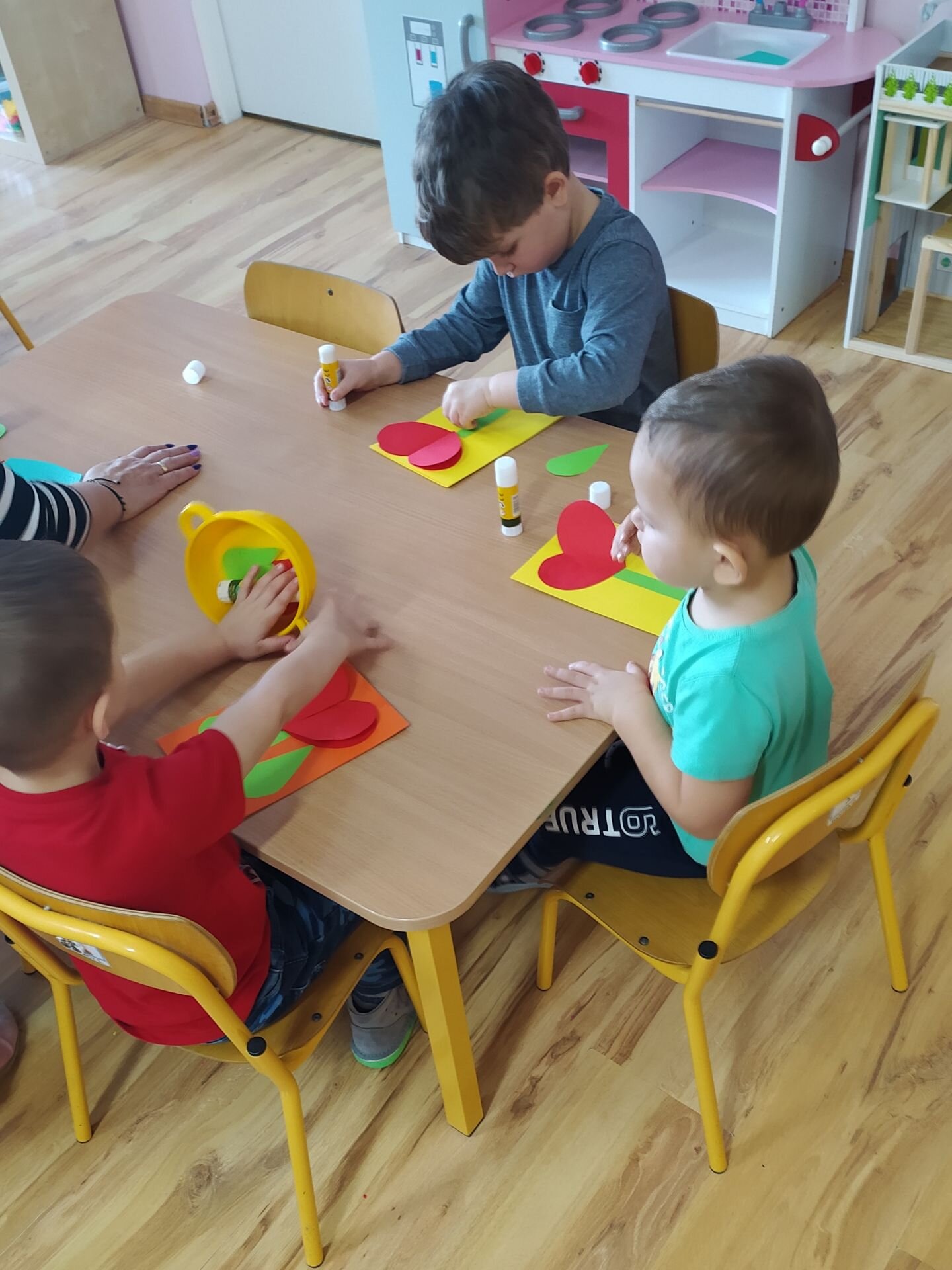 6 Dzień Babci i Dziadka - Tworzenie kartek (4)