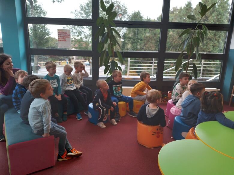 Bajeczny Poranek w Bibliotece - Wrzesień - Skrzaty (6)