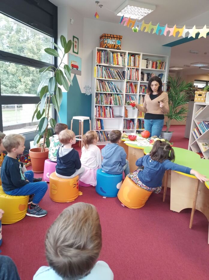 Bajeczny Poranek w Bibliotece - Wrzesień - Skrzaty (7)