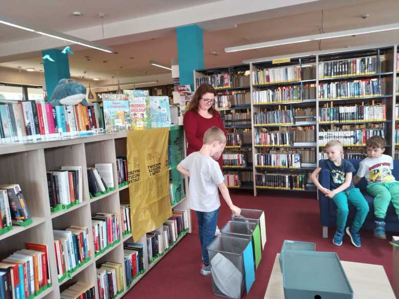 Bajeczny poranek w bibliotece - Skrzaty (4)