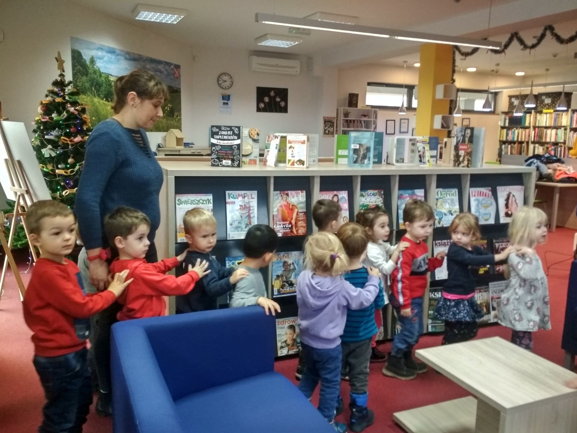 Wspólne wyjście do Biblioteki Publicznej w Michałowicach 5