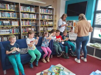 Bajeczny poranek w bibliotece - Skrzaty (12)