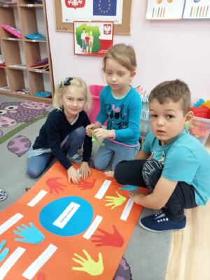 Dzien Praw Dziecka - Krasnoludki 7