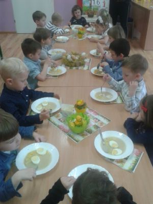 Wielkanocny obiad u Skrzatów (8)